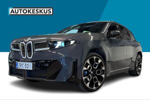 BMW IX3 esikatselu 0