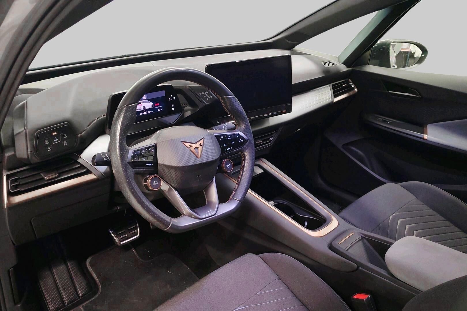 CUPRA BORN iso kuva 2