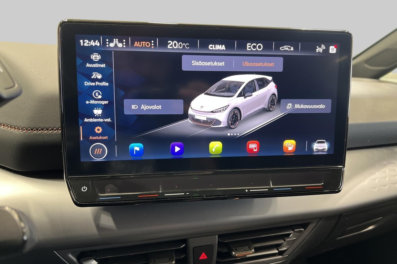 CUPRA BORN iso kuva 29