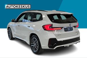 BMW iX1 esikatselu 6