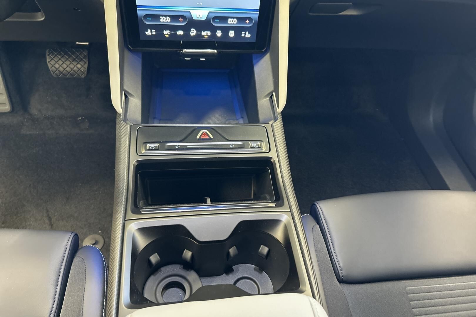 Ford Capri iso kuva 13