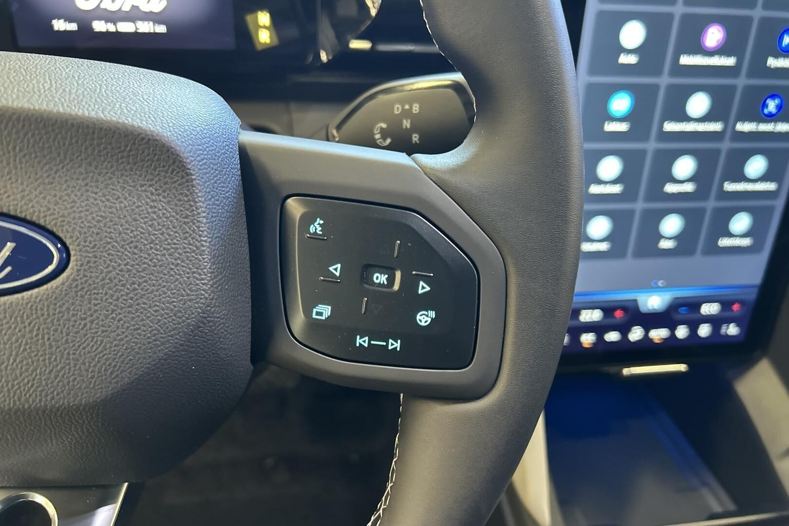 Ford Capri iso kuva 15