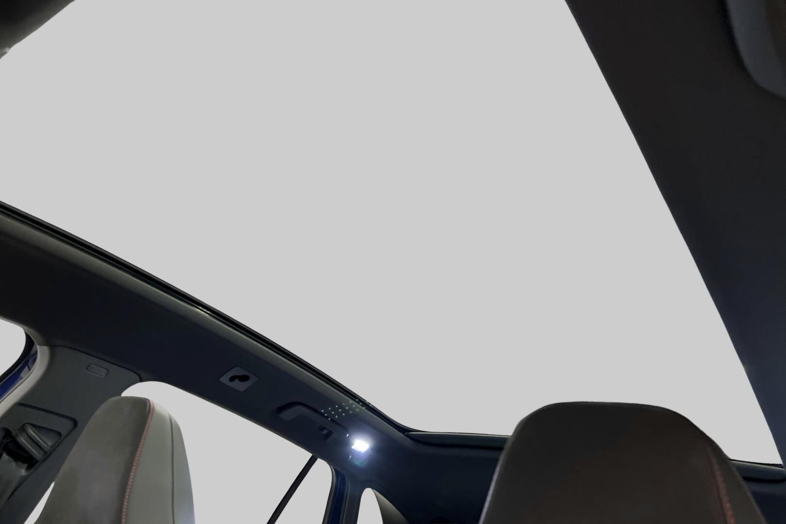 VOLKSWAGEN ID.4 iso kuva 19