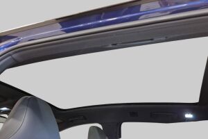 VOLKSWAGEN ID.4 esikatselu 2