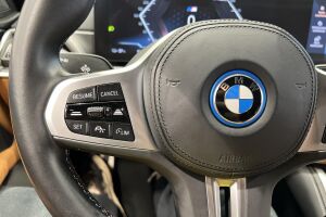 BMW I4 M50 esikatselu 30