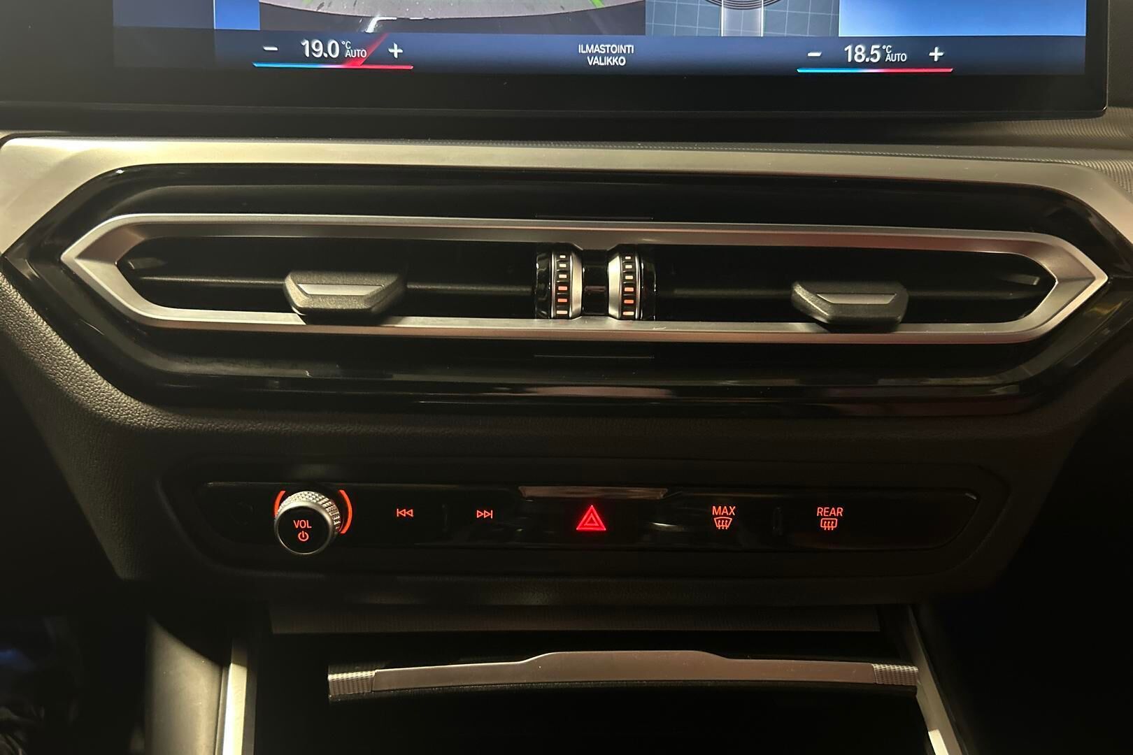 BMW I4 iso kuva 18