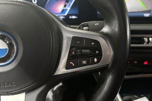 BMW I4 esikatselu 35
