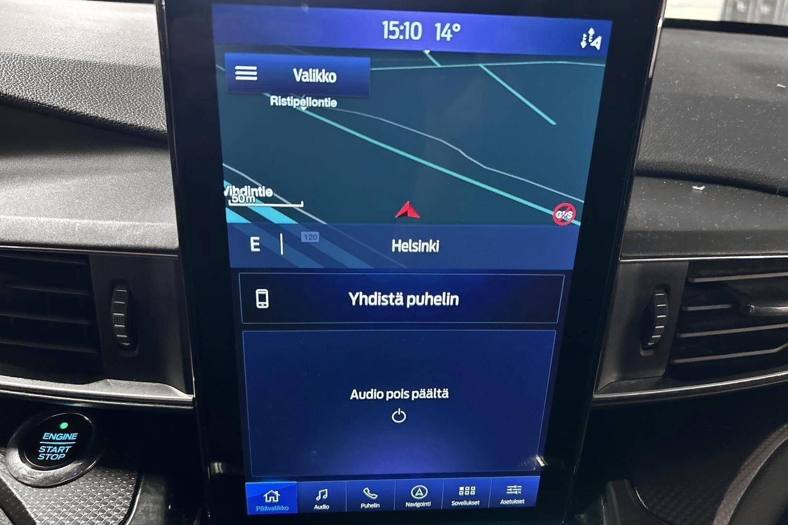 FORD EXPLORER iso kuva 12