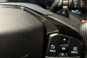 FORD EXPLORER esikatselu 17
