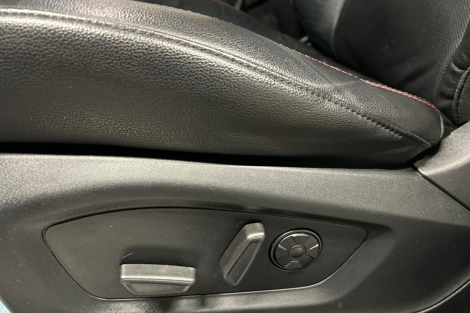 FORD EXPLORER iso kuva 20