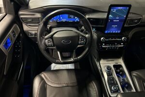 FORD EXPLORER esikatselu 24