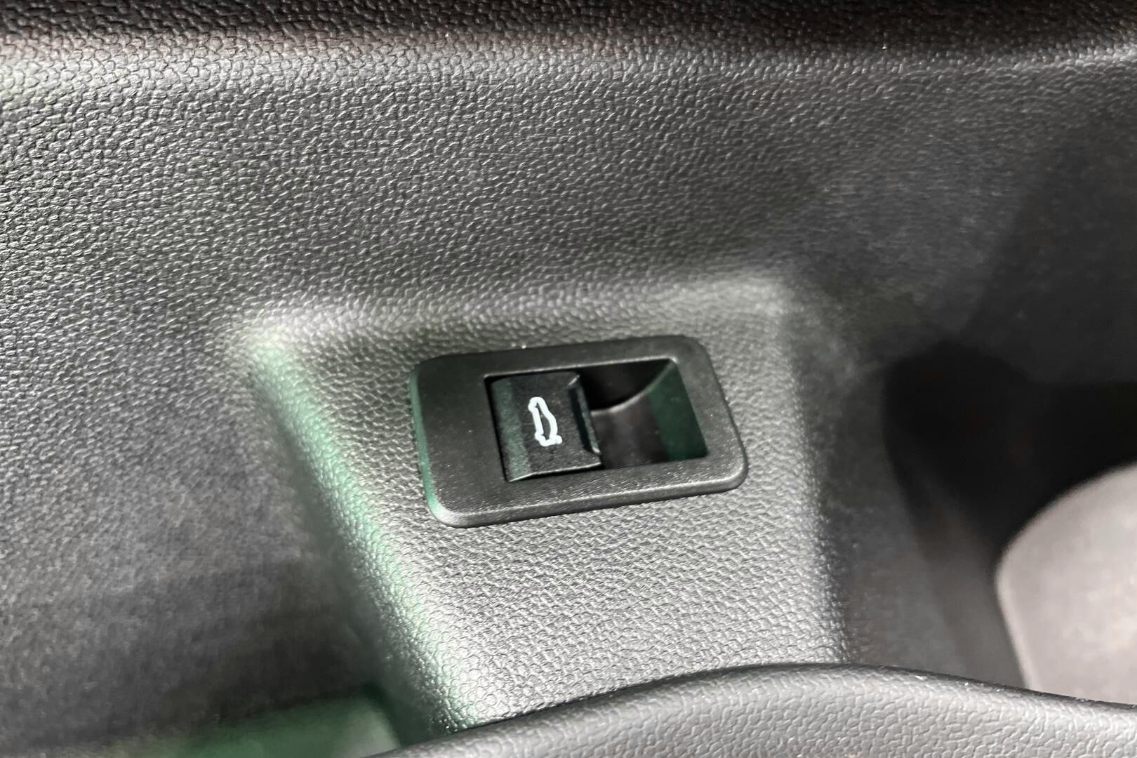 BMW IX iso kuva 33