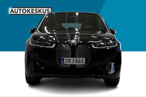 BMW IX esikatselu 2