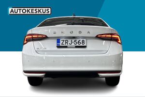 SKODA OCTAVIA esikatselu 6