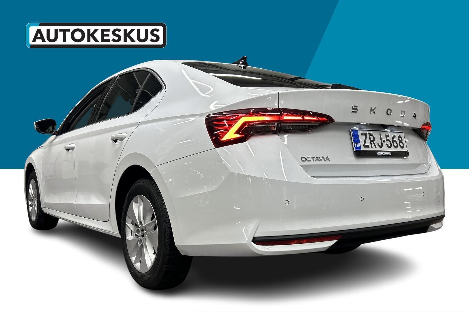 SKODA OCTAVIA iso kuva 7