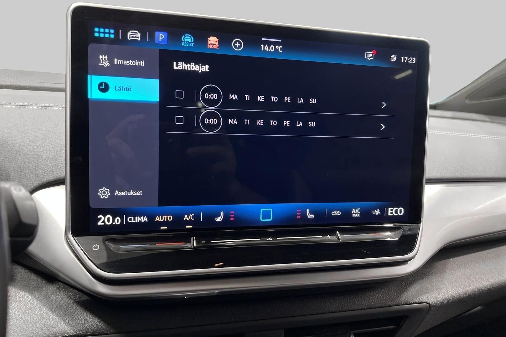 VOLKSWAGEN ID.4 iso kuva 20