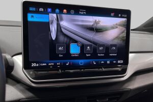 VOLKSWAGEN ID.4 esikatselu 25