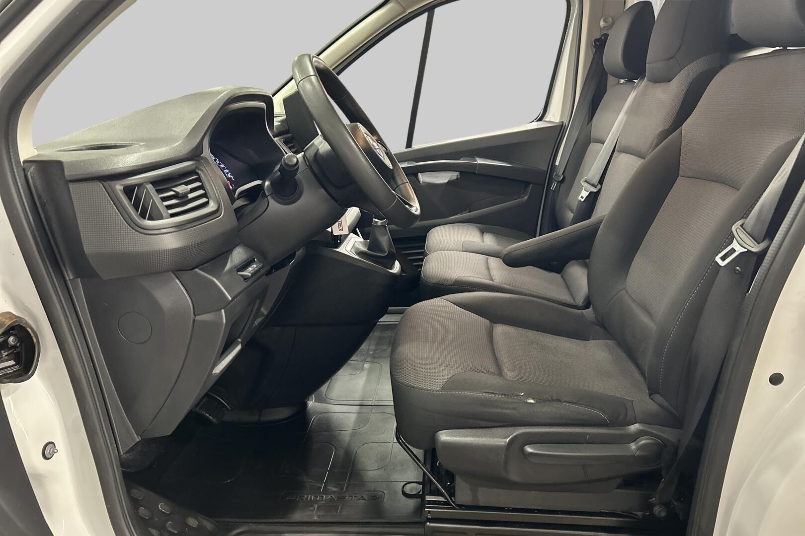 NISSAN PRIMASTAR iso kuva 8