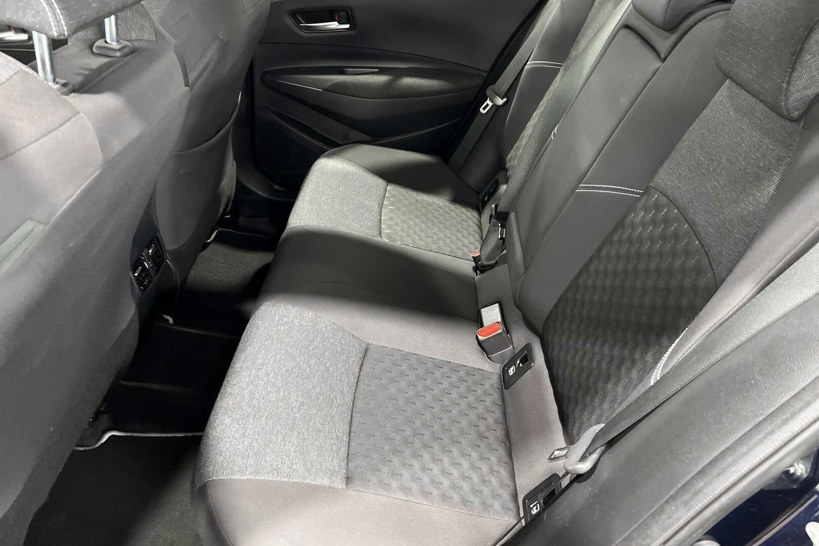 TOYOTA COROLLA iso kuva 9