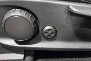 MERCEDES-BENZ EQB esikatselu 16