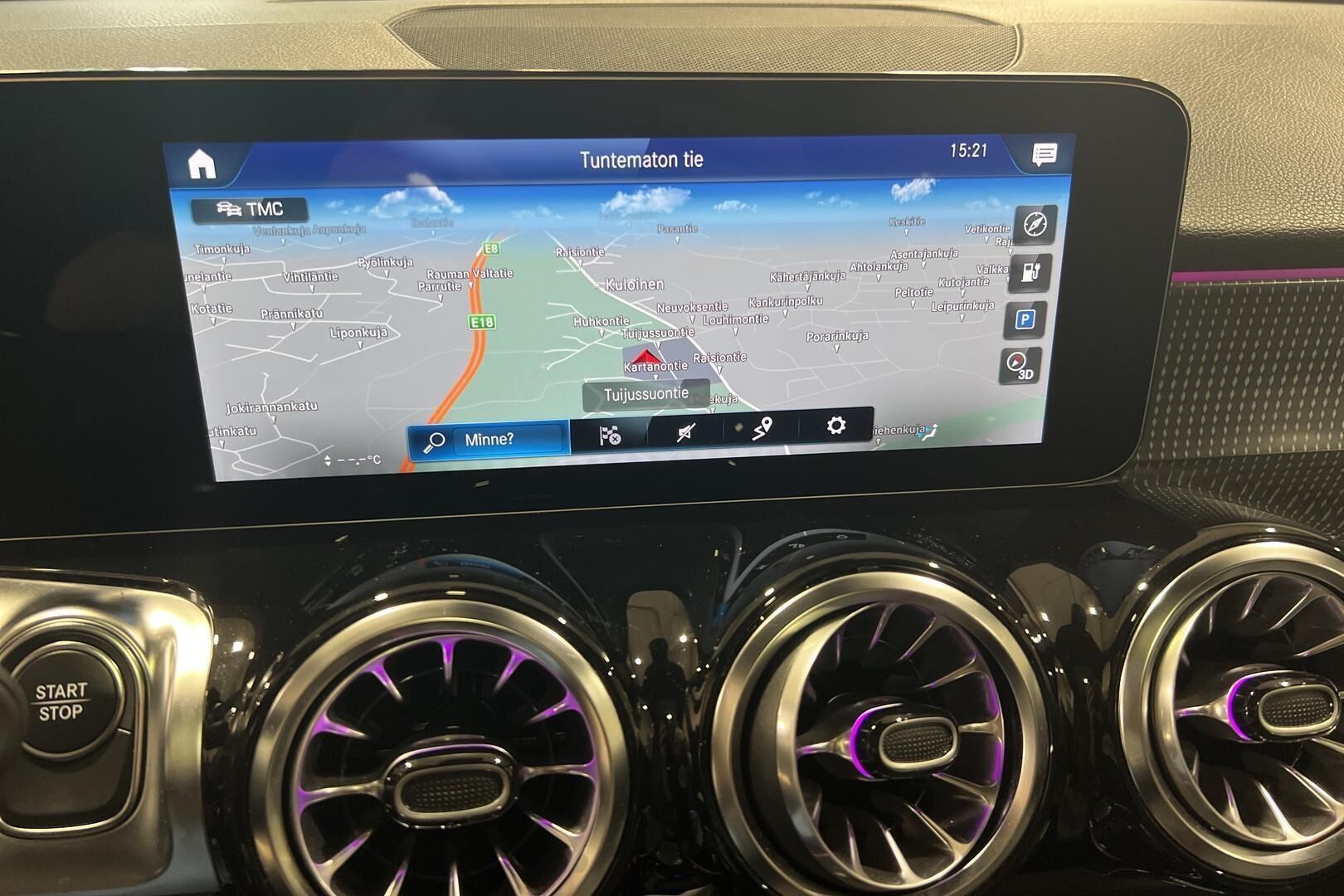 MERCEDES-BENZ EQB iso kuva 19