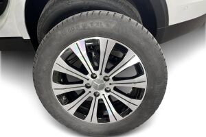 MERCEDES-BENZ EQB esikatselu 24