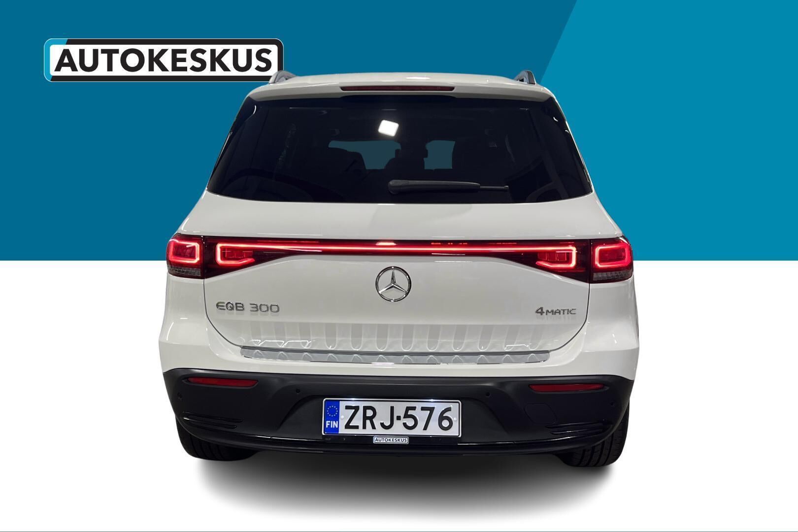MERCEDES-BENZ EQB iso kuva 6