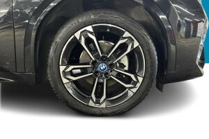 BMW IX2 esikatselu 12