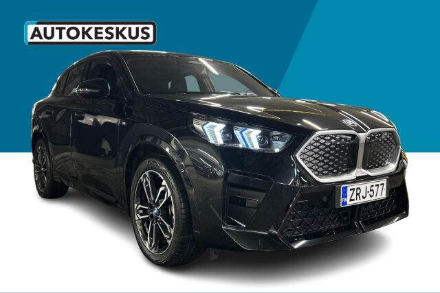 BMW IX2