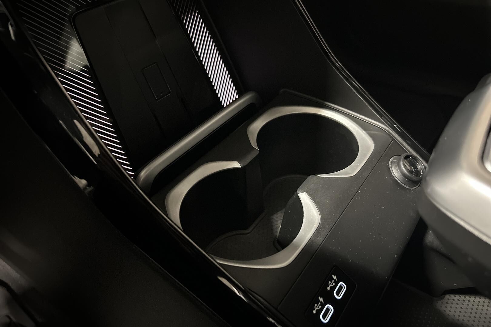 BMW IX2 iso kuva 35