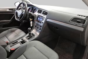 Volkswagen Golf esikatselu 5