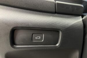POLESTAR 2 esikatselu 34