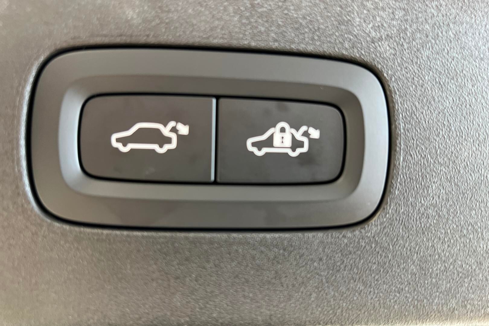 POLESTAR 2 iso kuva 37