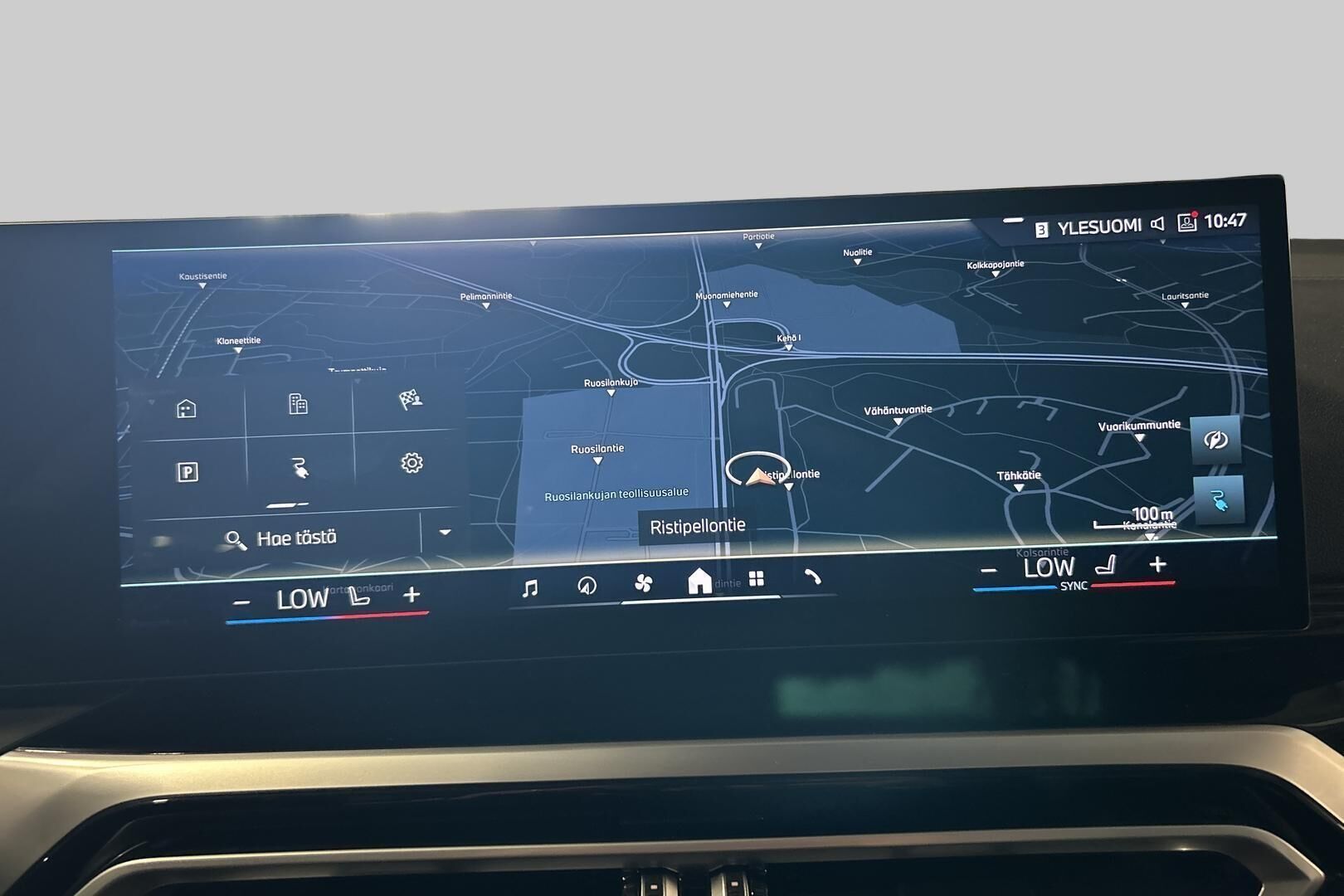 BMW I4 iso kuva 25