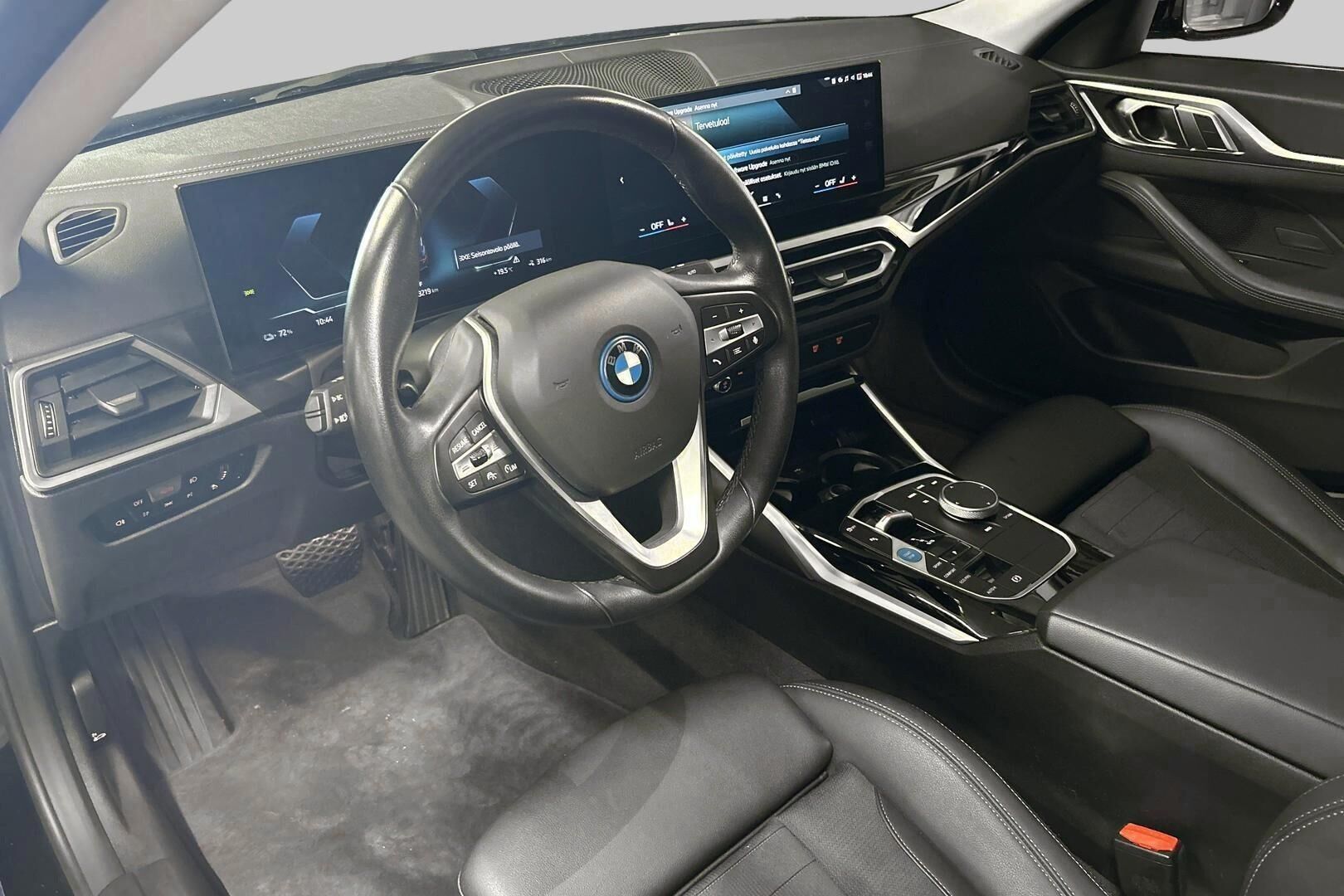 BMW I4 iso kuva 8