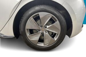 CUPRA BORN esikatselu 10