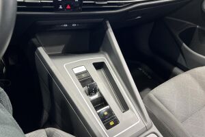 VOLKSWAGEN GOLF esikatselu 18