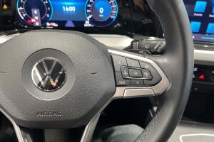 VOLKSWAGEN GOLF esikatselu 21