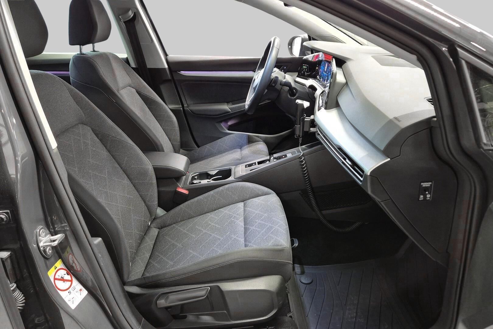 VOLKSWAGEN GOLF iso kuva 4