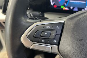 VOLKSWAGEN GOLF esikatselu 15