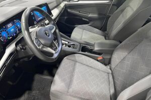 VOLKSWAGEN GOLF esikatselu 9