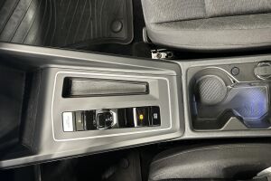 VOLKSWAGEN GOLF esikatselu 11
