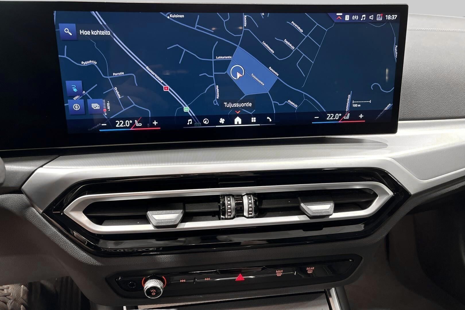 BMW I4 iso kuva 17