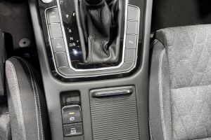 VOLKSWAGEN Passat esikatselu 21