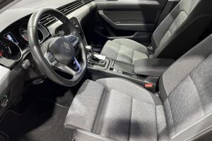 VOLKSWAGEN Passat esikatselu 9
