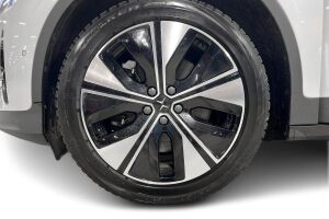 POLESTAR 2 esikatselu 7