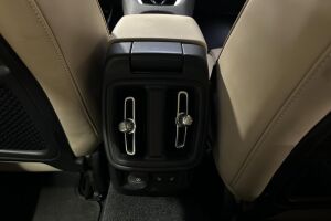 POLESTAR 2 esikatselu 14