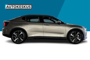 POLESTAR 2 esikatselu 4