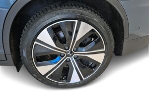 POLESTAR 2 esikatselu 12