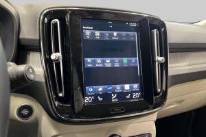 VOLVO XC40 esikatselu 28